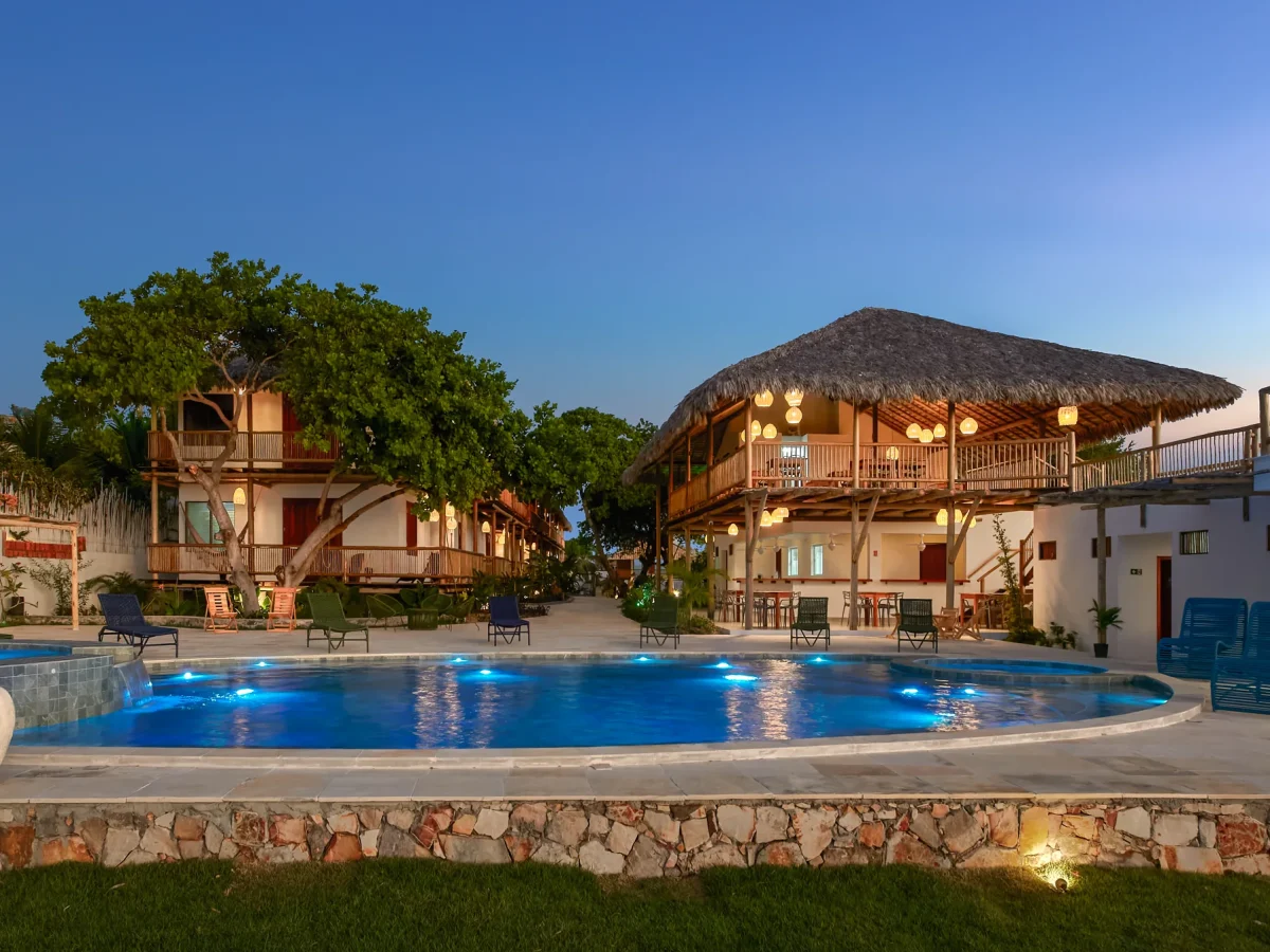 Piscina Villa Tibá